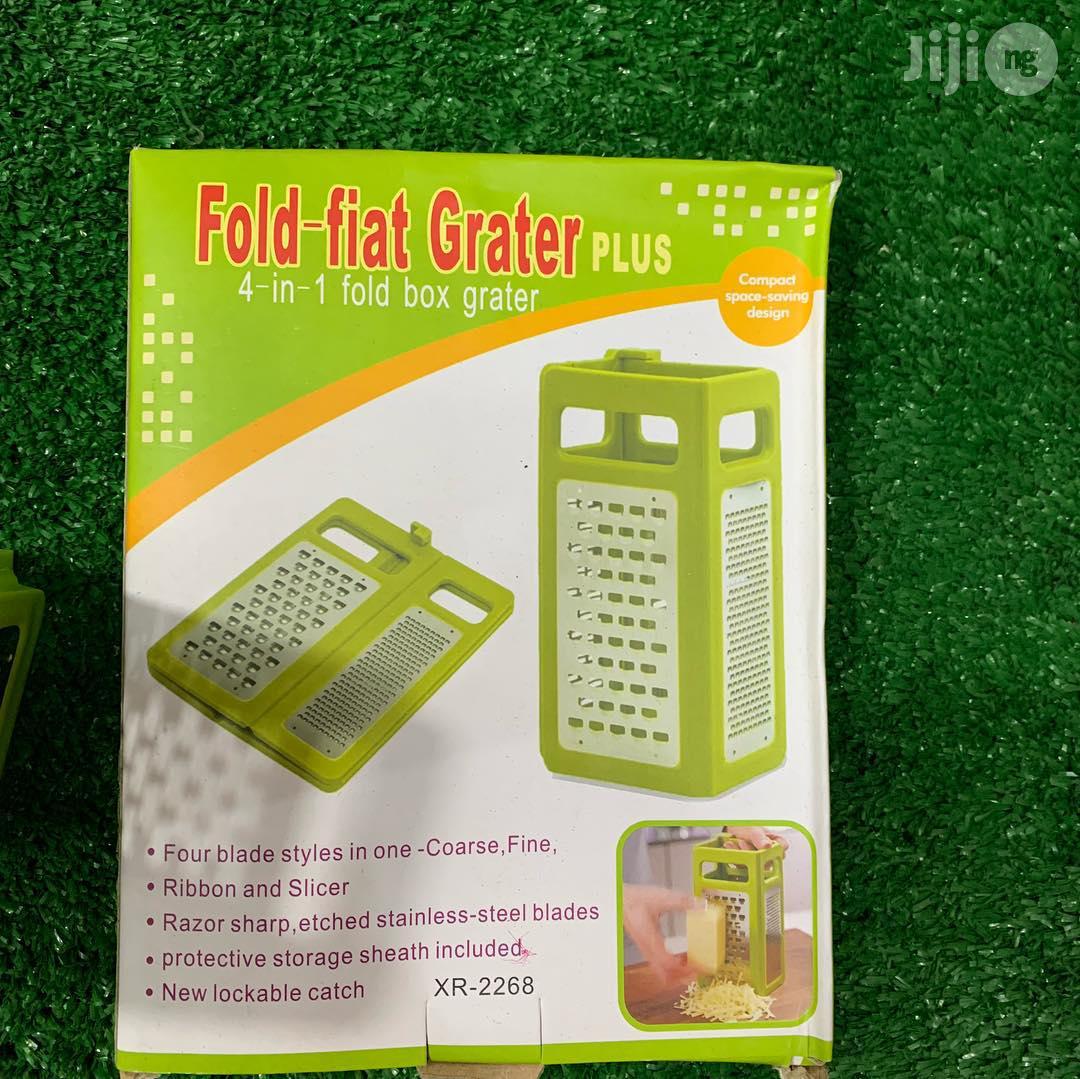 4 in 1 Fold-Flat Box Grater