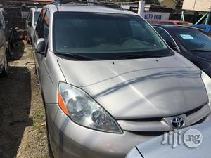 Toyota Sienna 2008 Silver