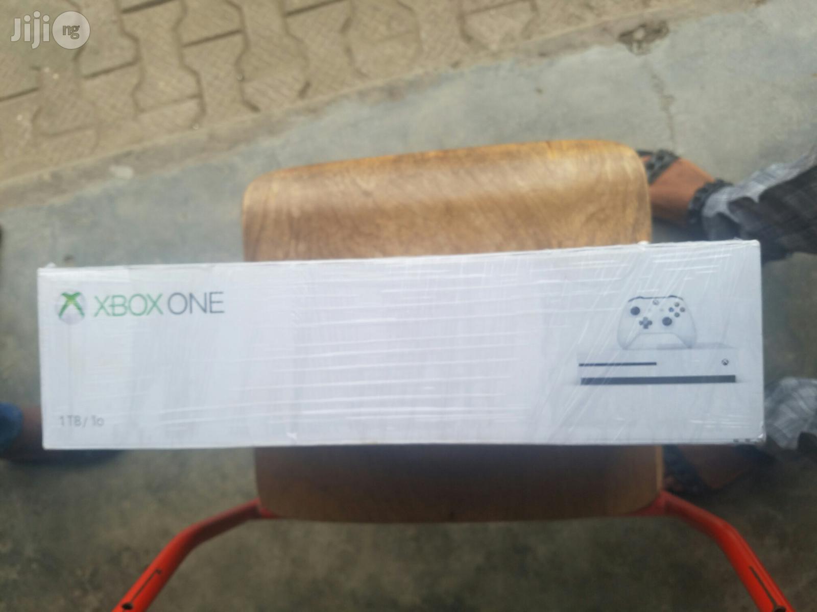 Xbox One S