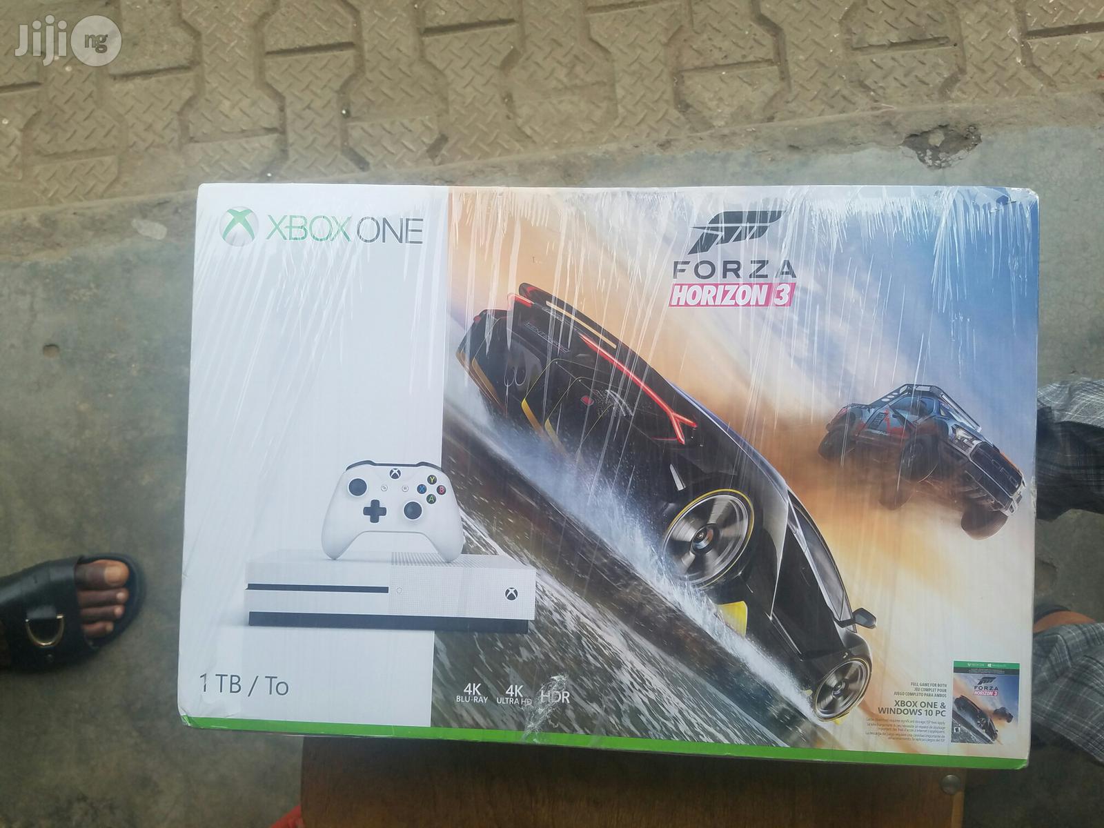 Xbox One S