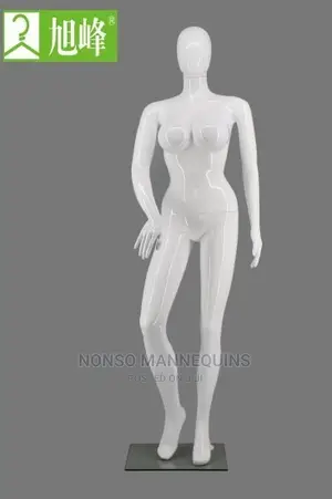 Window Display Big Breast Glossy Female Mannequin