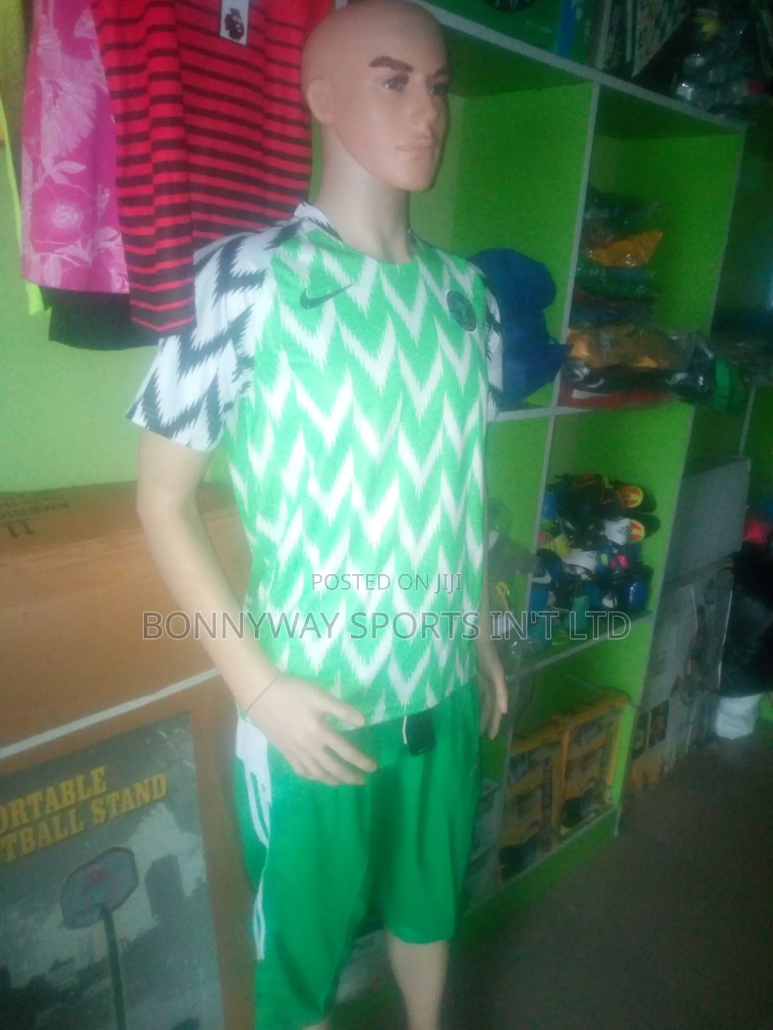 Nigerian Tops Nd Green Short