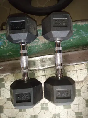 Pair of 5kg Hex Dumbbell Black New 101