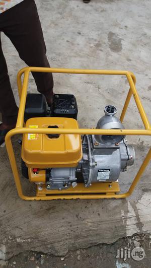 4" Robin Water Pump Machine