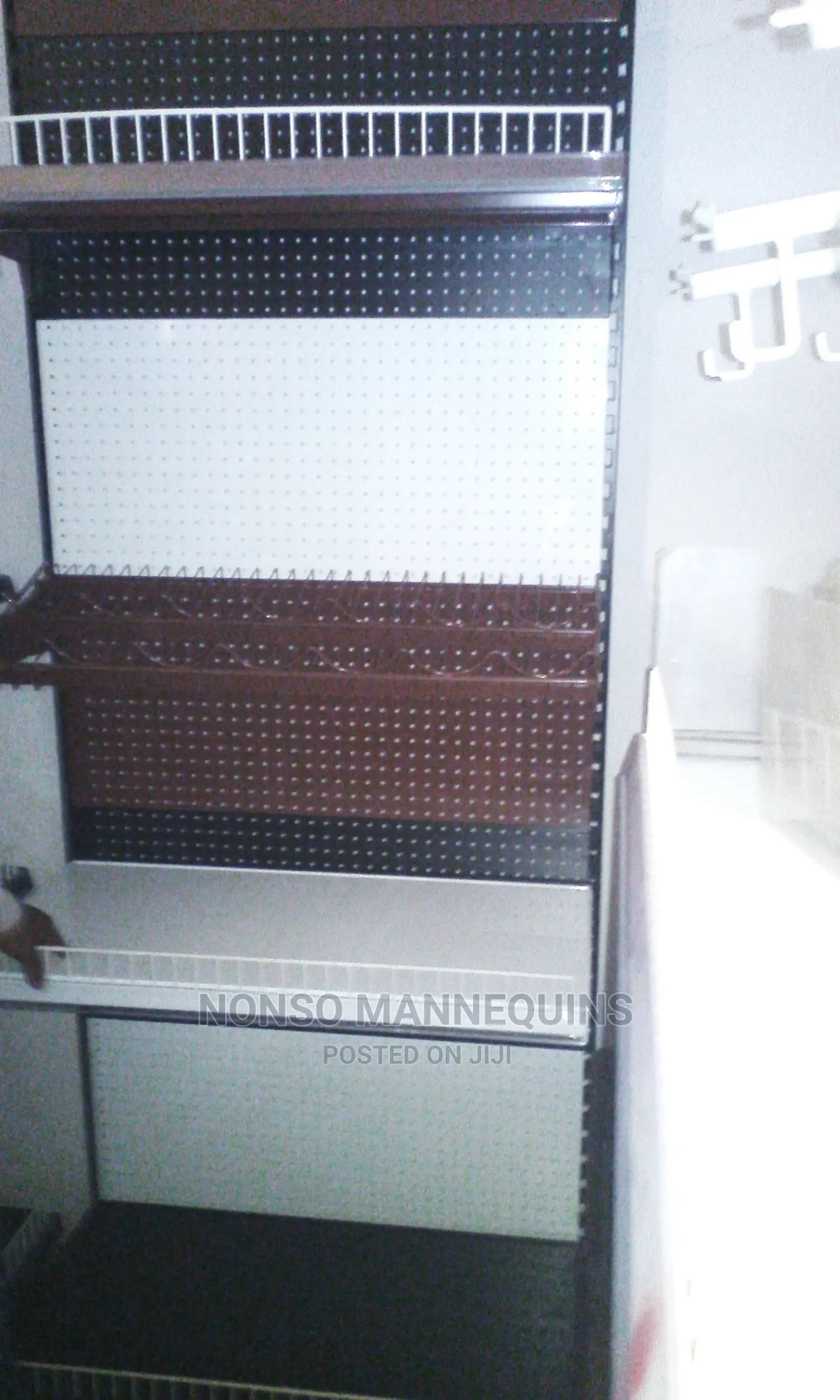 Single Sided Wine Brown Colour Supermarket Shelves