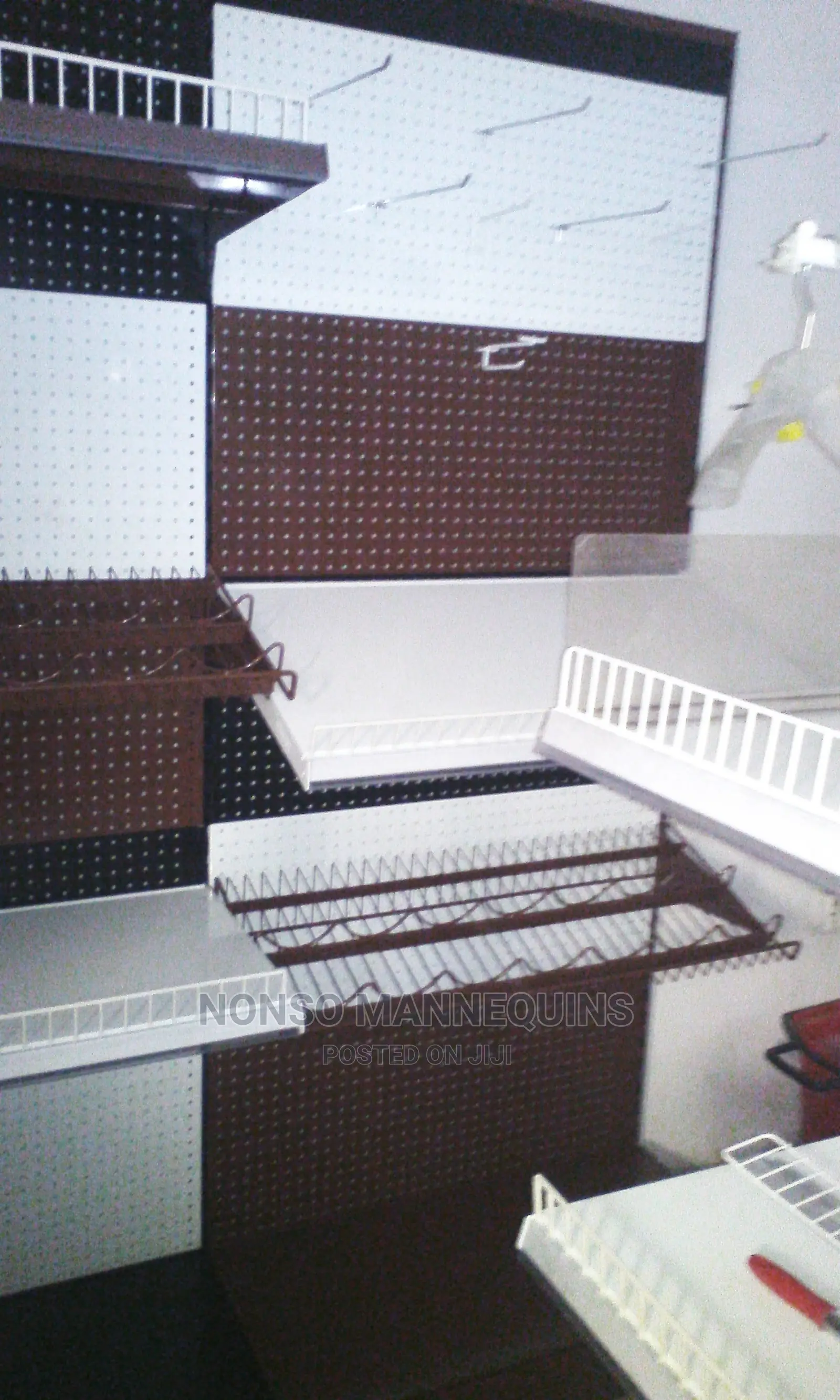 Single Sided Wine Brown Colour Supermarket Shelves
