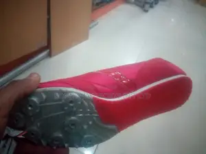 Running Spike Shoe