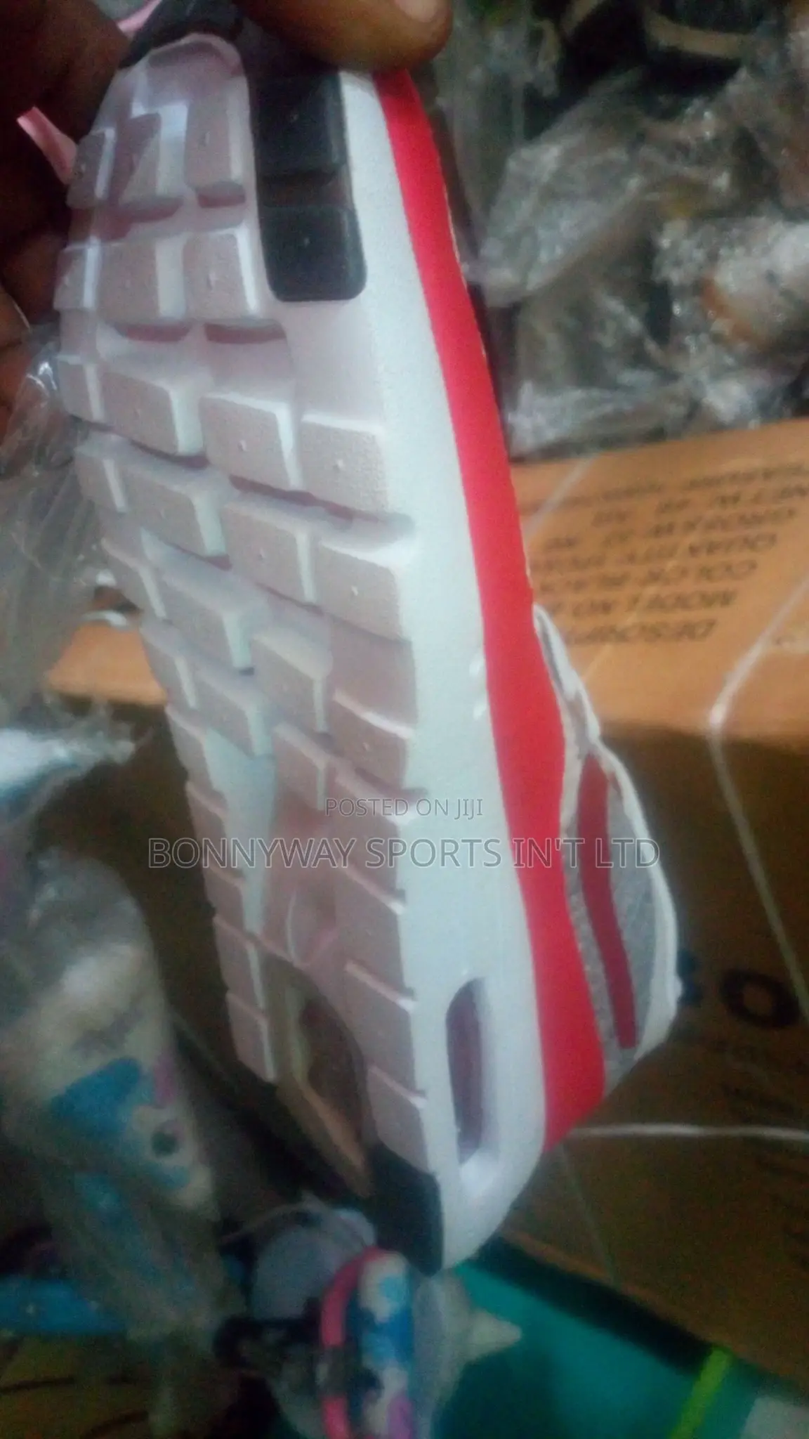 Sports Jugging Canvas
