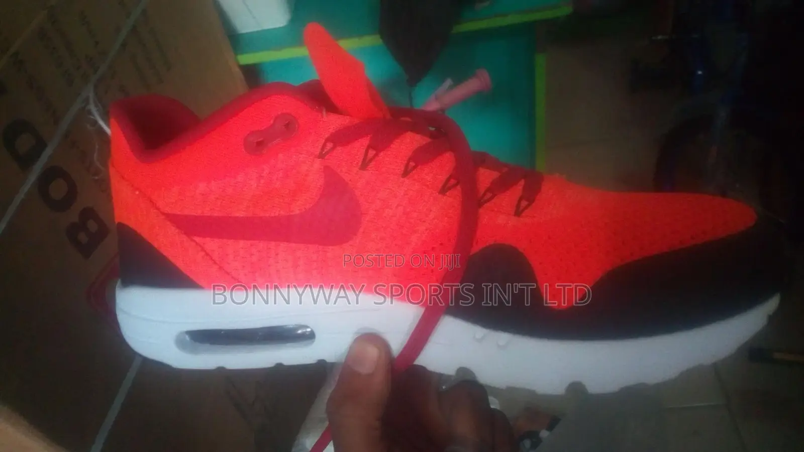 Sports Jugging Canvas