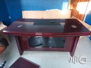 Executive Table 1.6m With Extension