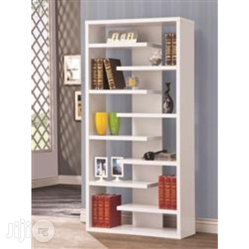 Bookshelf / Display Cabinet (Reference: Fx238)