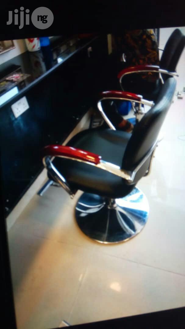 Saloon Chair