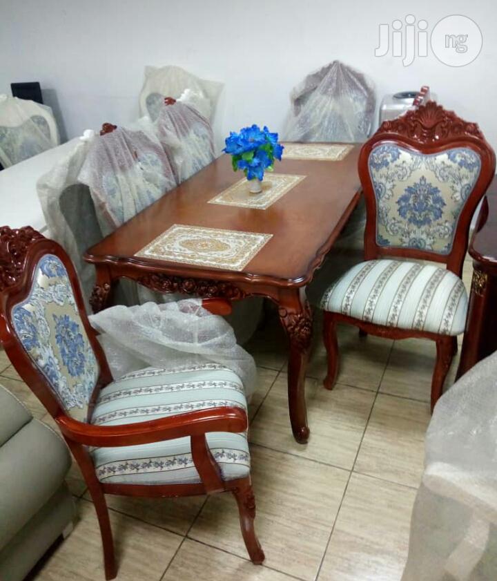 Pure Wooden 6 Seaters Dinning Set