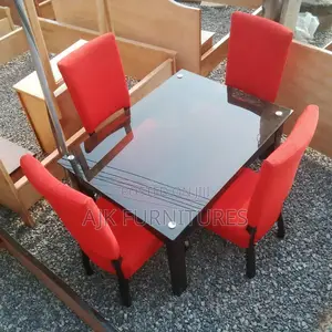 4 Seater Dinning Set