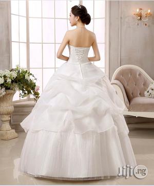 Luxury Autumn and Spring Wedding Dress