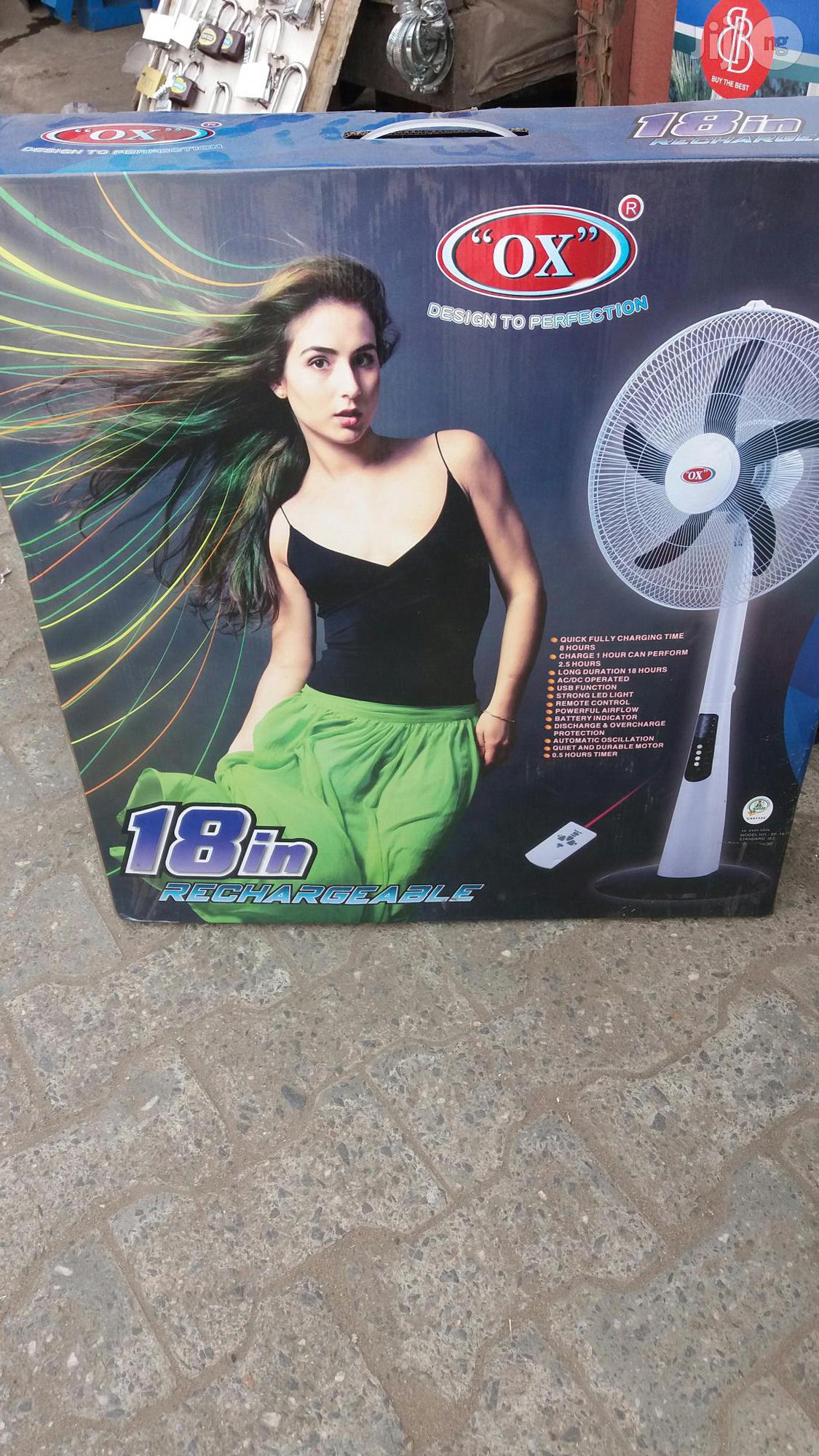 18" Rechargeable Standing Fan With Remote