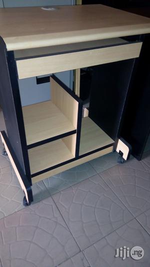 Computer Table, High Quality