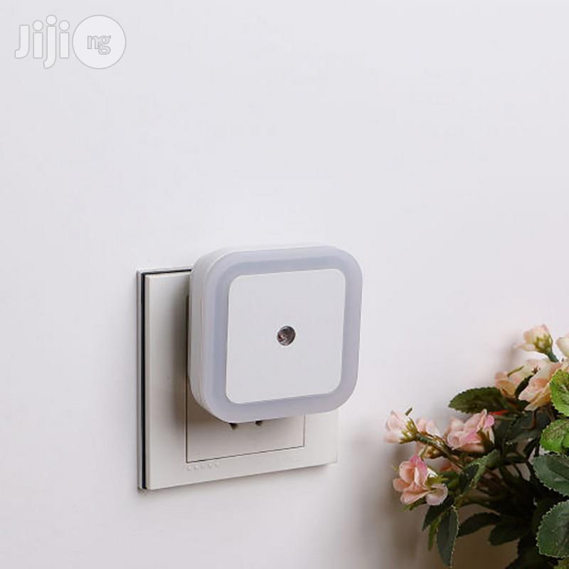 Light Sensor LED Night Light Lamp