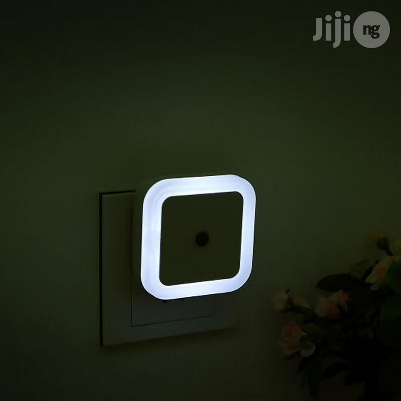 Light Sensor LED Night Light Lamp