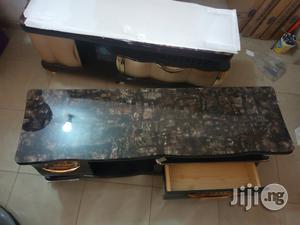 TV Stand / TV Console