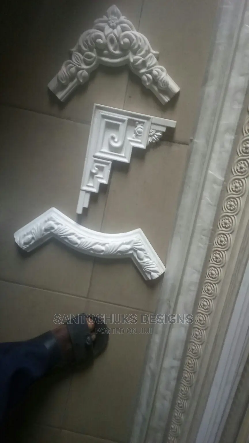 Plastic Cornice Corners Medallions And Panel Moulds(2)