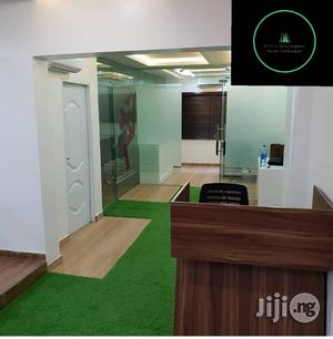 New Durable Artificial Green Grass for Indoor Outdoor.