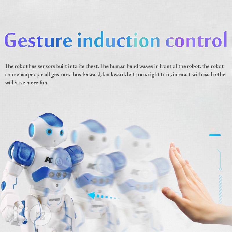 Programming Remote Control Robotica Toy for Children