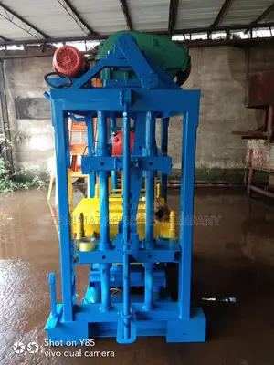 Interlocking Stone Machine, Paving Stone Machine.