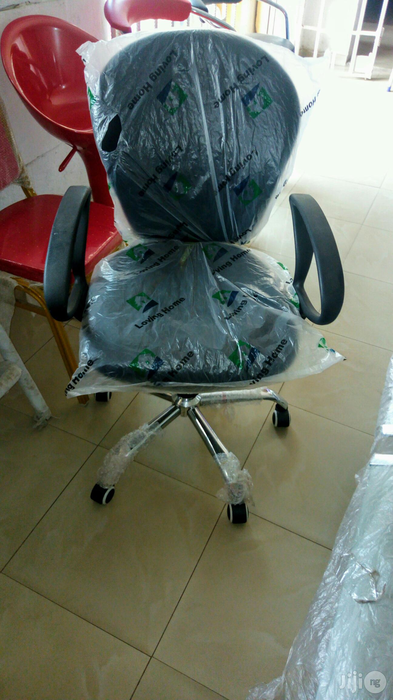 0ffice Chair