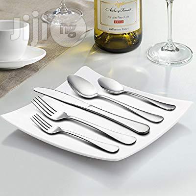 24-Piece Silverware Flatware Cutlery Set, Knife/Fork/Spoon,
