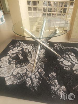 Disscusion Table