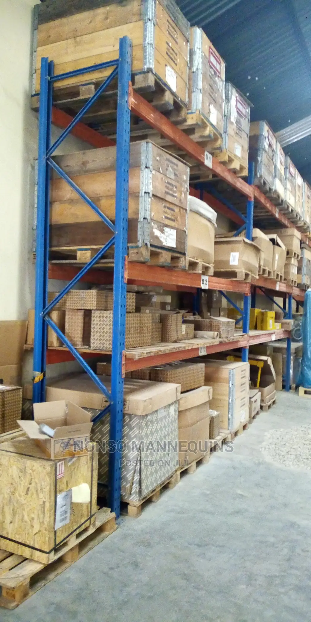 Industrial Heavy Duty Warehouse Pallet Storage Racks.