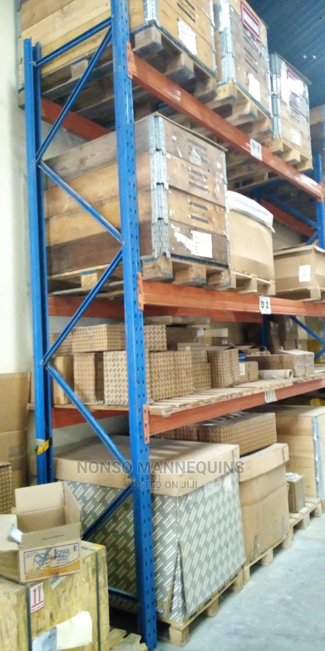 Industrial Heavy Duty Warehouse Pallet Storage Racks.