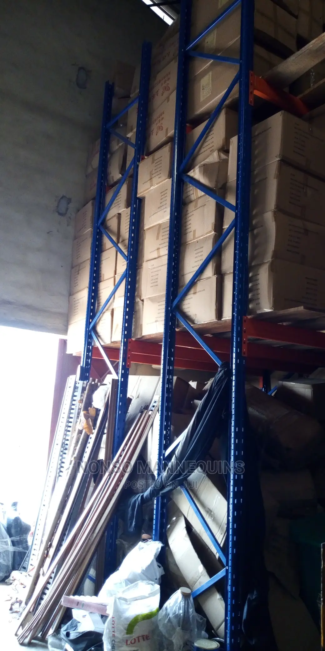 Industrial Heavy Duty Warehouse Pallet Storage Racks.