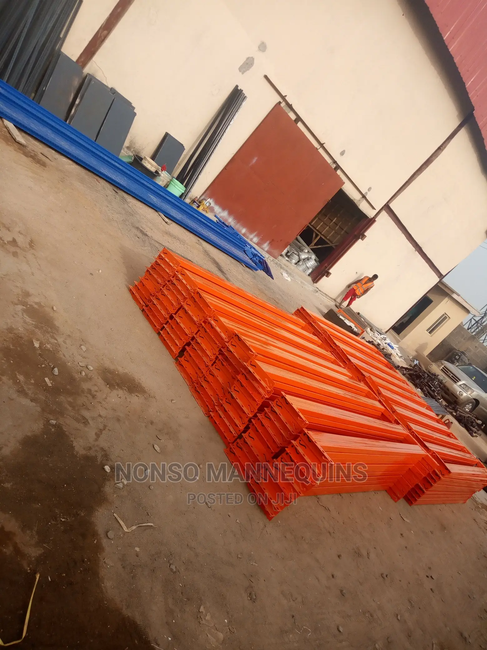 Industrial Heavy Duty Warehouse Pallet Storage Racks.