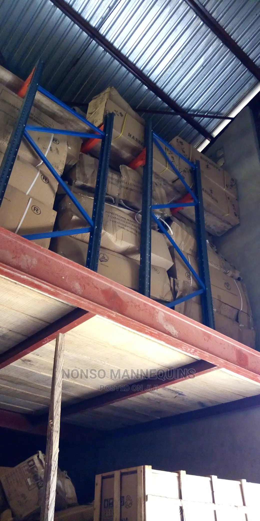 Industrial Heavy Duty Warehouse Pallet Storage Racks.