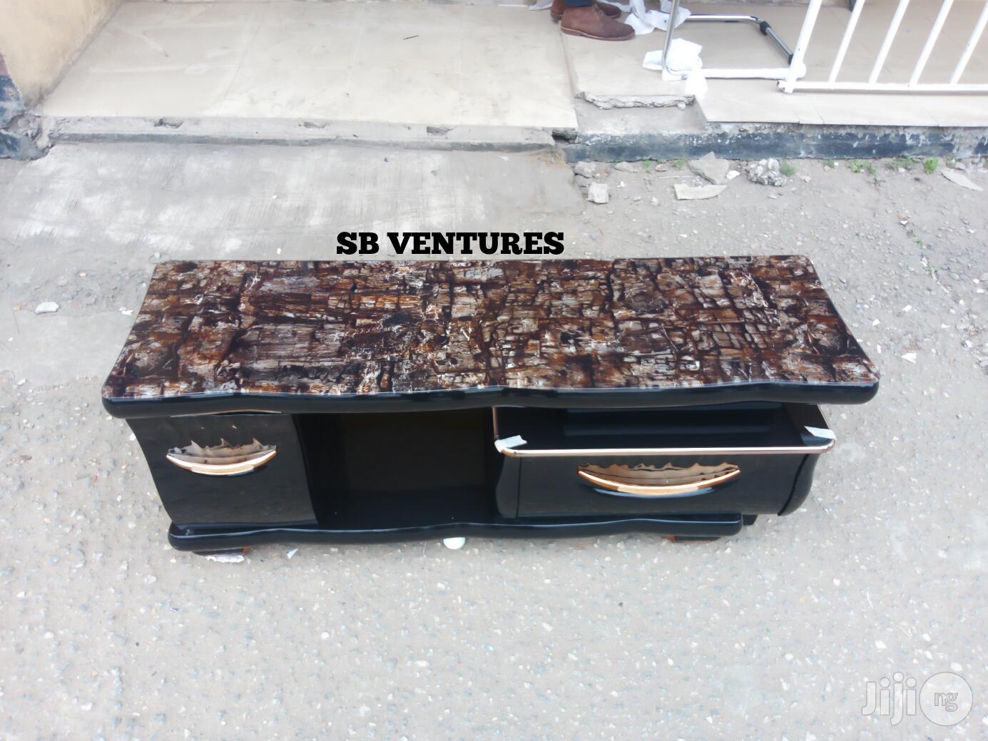 TV Stand / TV Console