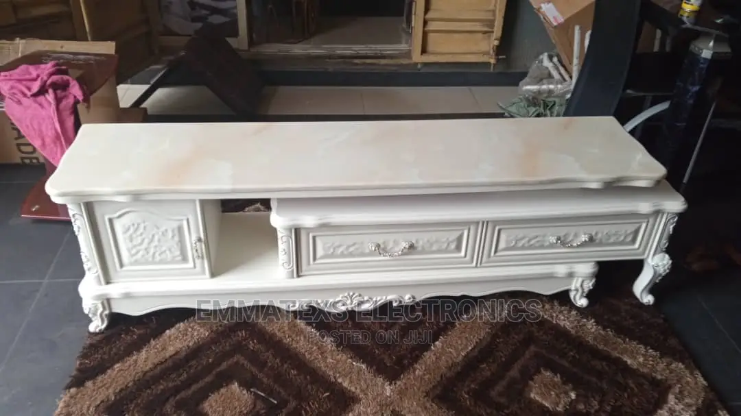 Royal Center and Tv Console