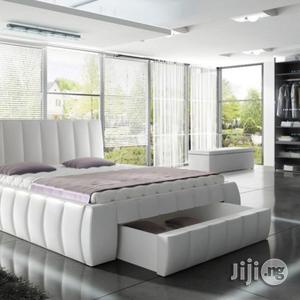 Roma Upholstered Bed 4.5 by 6(Reference: Fx246)