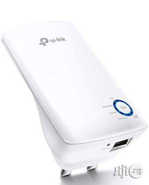 300mbps Wi-Fi Range Extender Tl-Wa850re
