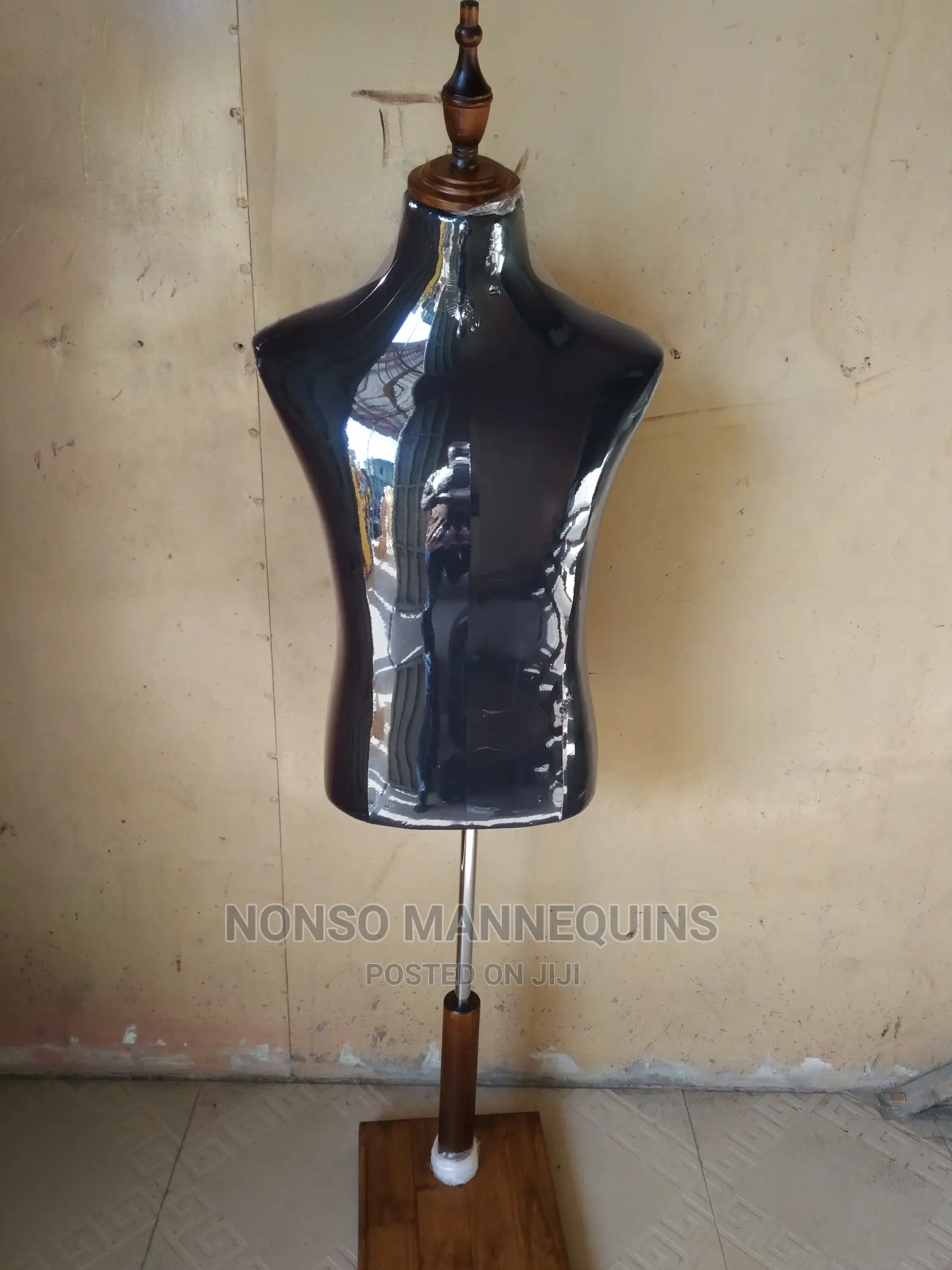 Pinnable Dressform for Displaying Clothes