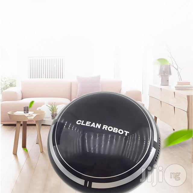 Automatic Round Smart Floor Sweeping Robot Vacuum Cleaner