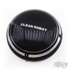 Automatic Round Smart Floor Sweeping Robot Vacuum Cleaner