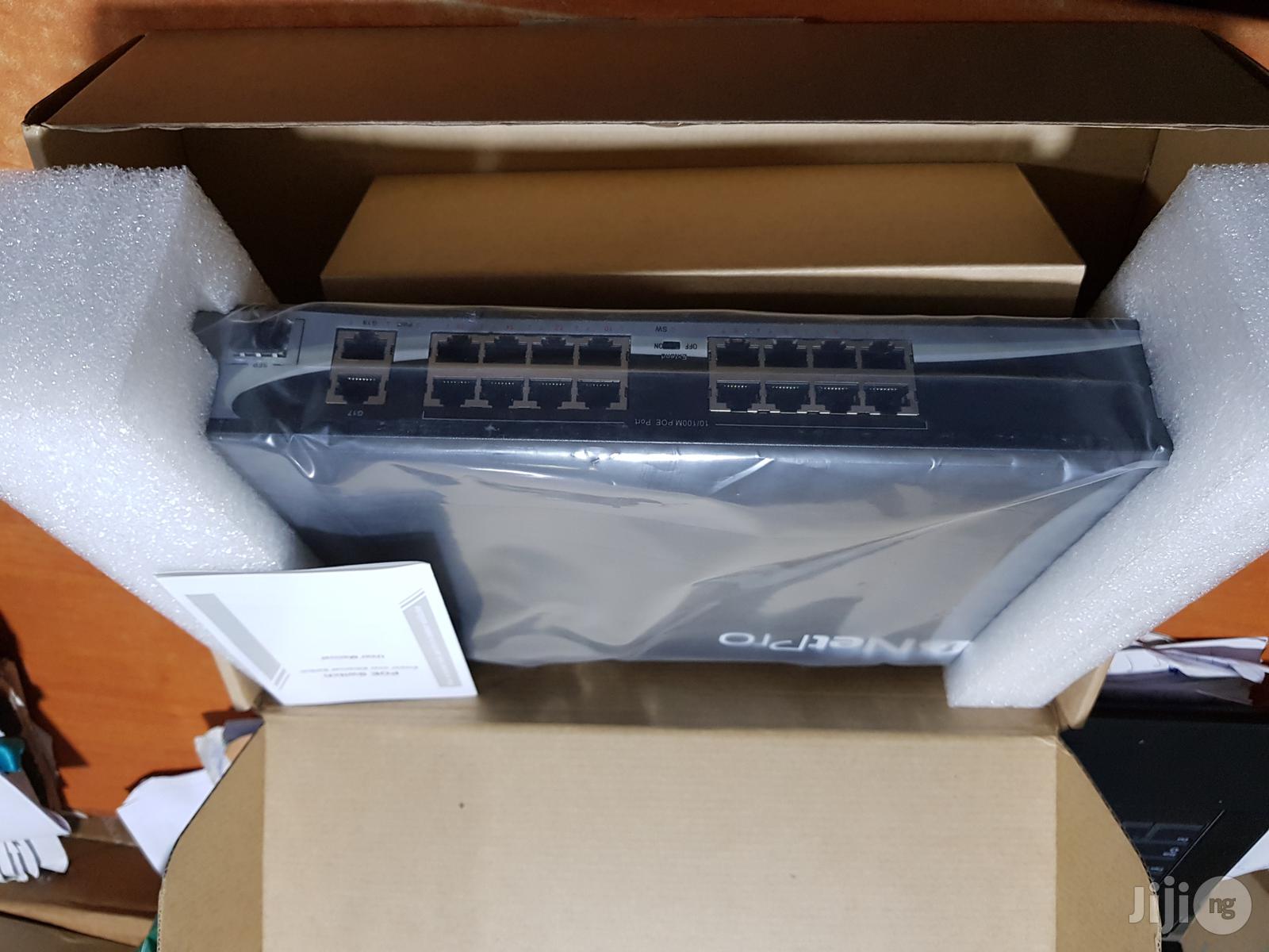 Netpro 16port Poe Switch Gigabit + 2sfp