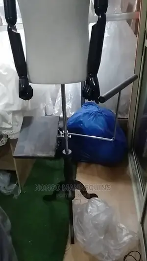 Multi Purpose Male Suits Display Hanger