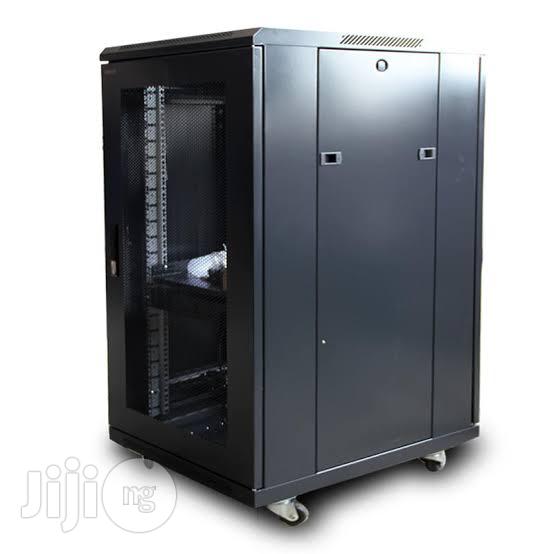 Server Rack 22U