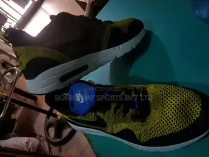 Nike Airmax Juggling Size 45 Sports Canvas