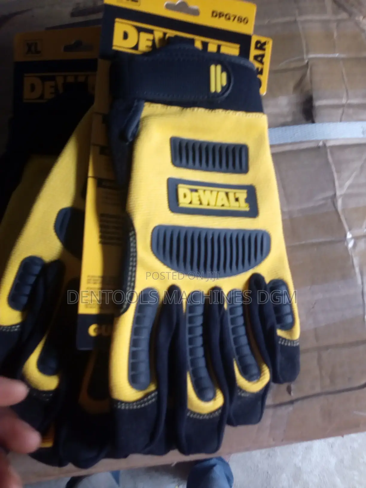Dewalt Glove