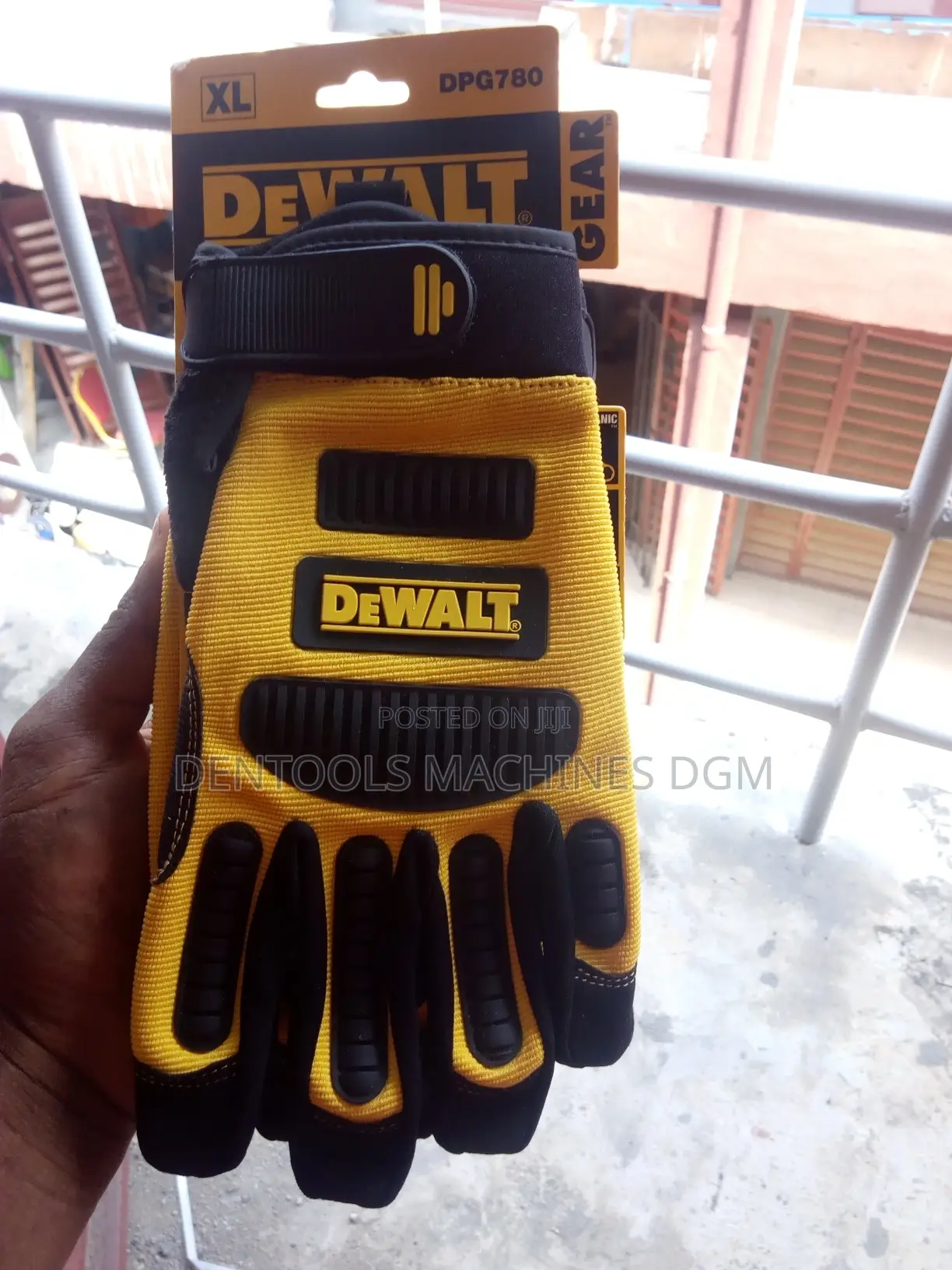 Dewalt Glove