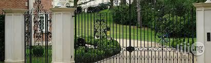 Gate Automaton System